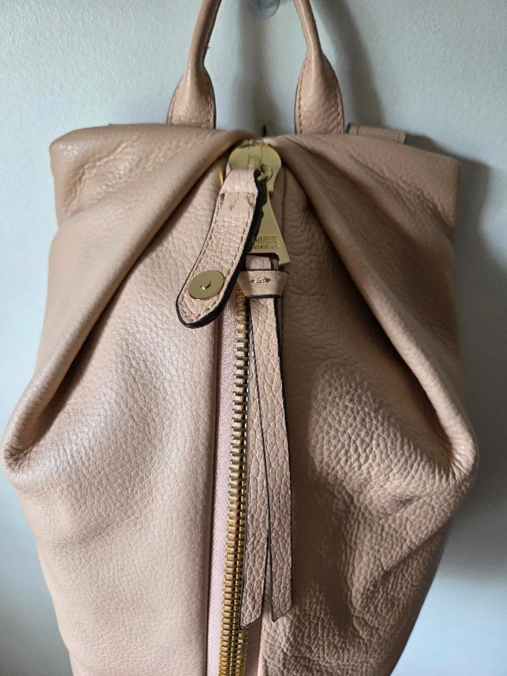AMAZING AIMEE KESTENBERG TAMITHAT NUDE THICK GENUINE LEATHER BACKPACK M/L